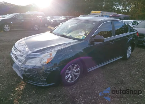 2010 Subaru Legacy 2.5I Premium z USA, uszkodzony, nr VIN 4S3BMBB63A3210232